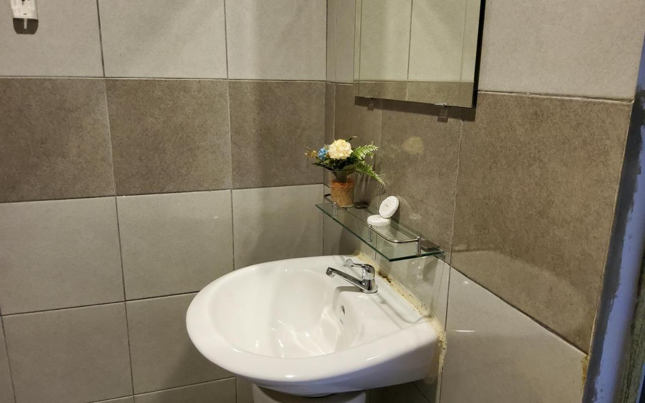 Pd Guesthouse Порт-Диксон Экстерьер фото